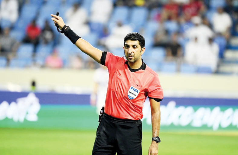 كأس آسيا .. طاقم إماراتي يدير لقاء الأردن وكوريا الجنوبية بنصف النهائي