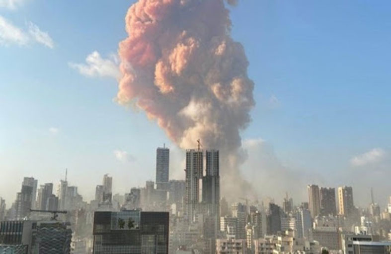 خبير متفجرات: انفجار بيروت نتج عن احتراق صواريخ عسكرية