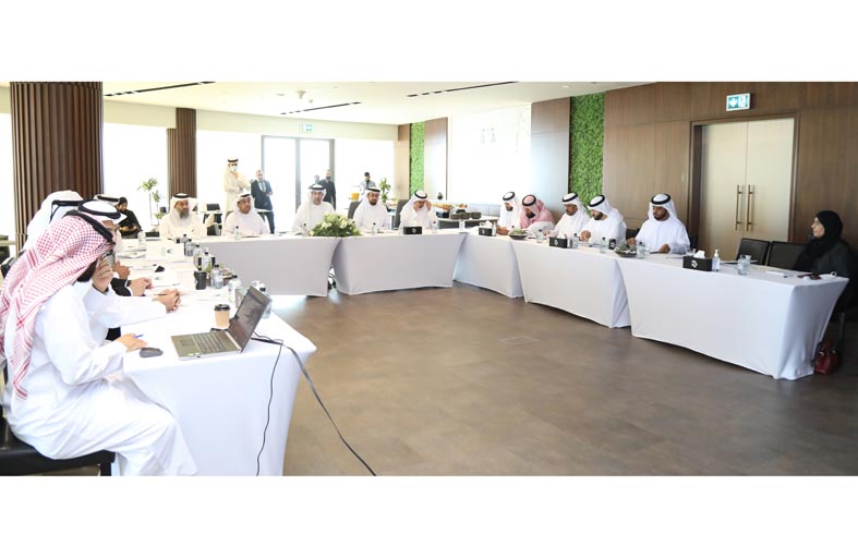 خيرية الشارقة تناقش خطتها العامة للارتقاء بالعمل الخيري والإنساني