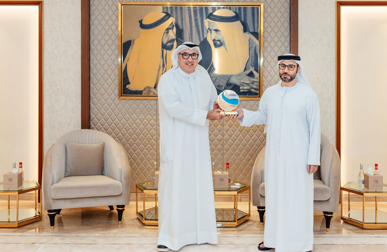 جمارك دبي تبحث تعزيز الشراكة  الاقتصادية وزيادة التبادل التجاري مع الكويت