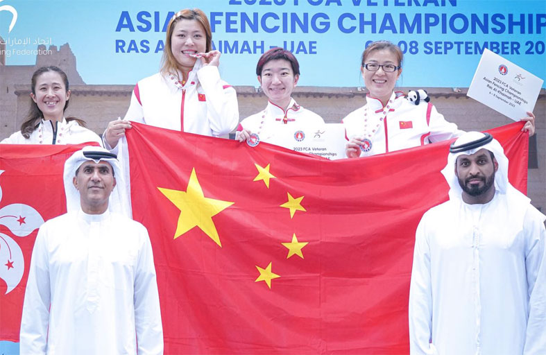 سالم القاسمي : استضافة الإمارات لبطولة رواد آسيا للمبارزة تدعم التواصل بين الأجيال