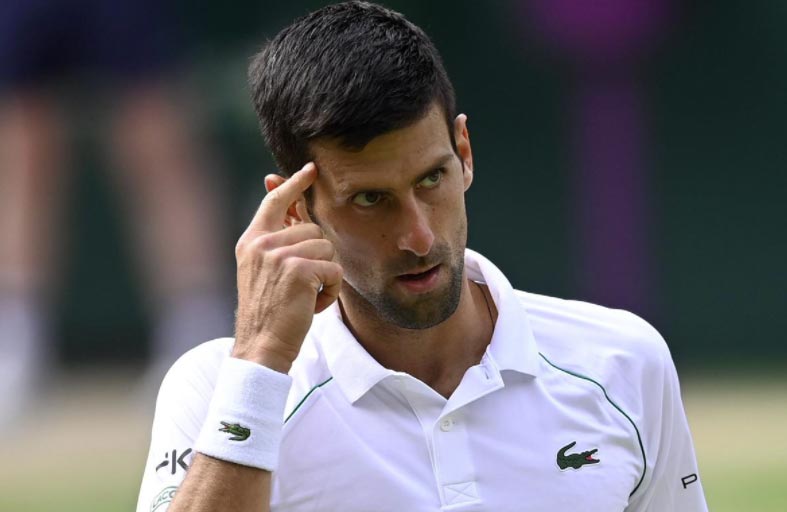 ديوكوفيتش يفضّل التغيّب عن البطولات في حال أجبر على اللقاح 