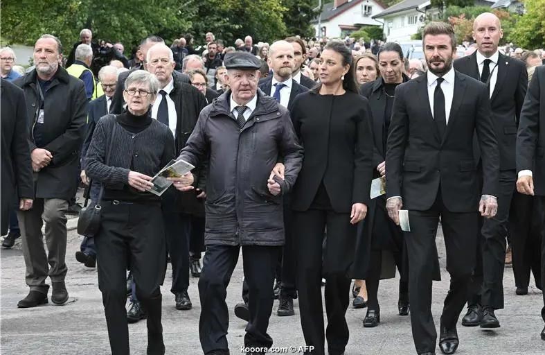 بيكهام يحضر مراسم دفن المدرب السويدي إريكسون 