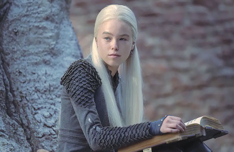 إيميلى ألكوك تكشف عن معلومة جديدة بمشاركتها فى House Of The Dragon