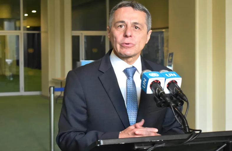 كاسيس: حياد سويسرا «ليس مطروحا» للنقاش 