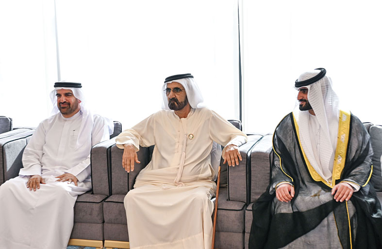 محمد بن راشد يحضر أفراح بن حويرب والمنصوري 