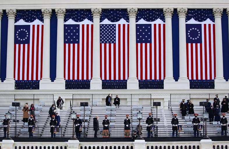 صحف عربية: تنصيب غير تقليدي لبايدن على رئاسة أمريكا المنقسمة