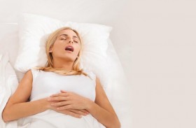 وسادة تساعد على النوم والتخلص من الشخير