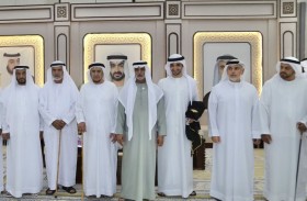 نهيان بن مبارك يحضر أفراح الظاهري والعرياني بالعين