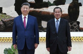 الرئيس الصيني يصل إلى كمبوديا في ختام جولة آسيوية