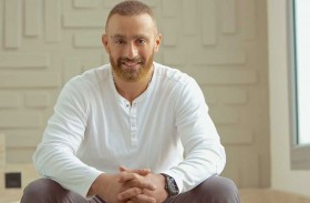 أحمد السقا يلتقي جمهوره في الدورة الـ 41 من الشارقة الدولي للكتاب