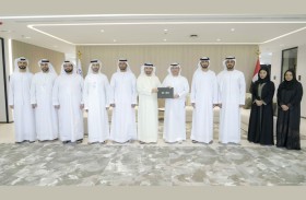 شركة مورو تُقدّم شهادة السحابة الخضراء لمؤسسة دبي لخدمات الإسعاف تعزيزًا لالتزامها بالتحوّل الرقمي المستدام