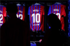 الرقم 10 خارج الخدمة  في برشلونة