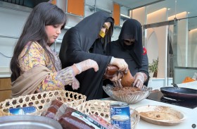 كبارنا ينقلون التراث للأطفال في  حضانات  الشارقة عبر مبادرة  اختصاصي سنع إماراتي