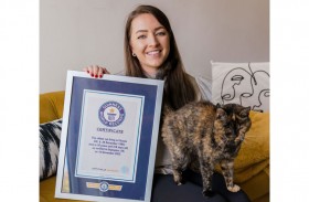 فلوسي.. أكبر قطة حية في العالم