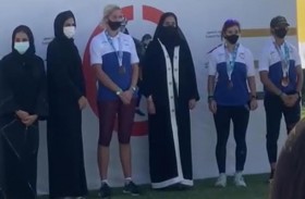 شرطة أبوظبي تحصد المركزين الأول والثاني بتراثليون دبي للسيدات