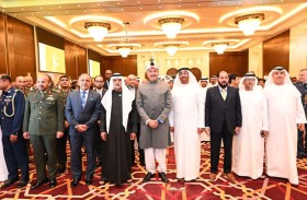 نهيان بن مبارك وأحمد الصايغ يحضران حفل سفارة باكستان باليوم الوطني