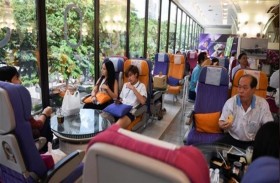 معظم التايلانديين يعارضون فتح البلاد أمام الأجانب