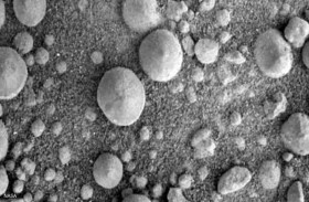 أدلة مهجورة تكشف احتمالية وجود الماء على المريخ