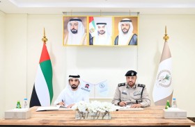 اتفاقية تعاون بين شرطة الشارقة والإمارات للمزادات لبيع الأرقام المميزة