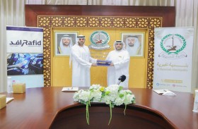 «رافد» توقع عقداً لصيانة وإصلاح أسطول مركبات بلدية الحمرية