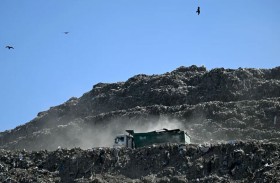 الهند تعتزم التخلص من «جبل القمامة العظيم»