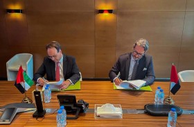 الظاهرة القابضة وكلاس الألمانية توقعان مذكرة تفاهم للتعاون في المجال الزراعي