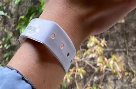 ألمانيا تراقب طوعياً اللاعبين بسوار إلكتروني