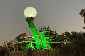 أبوظبي تضيء أبرز معالمها باللون الأخضر وشعار  أسبوع أبوظبي للاستدامة تمهيدا لانطلاق فعالياته