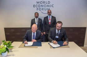 التوقيع على اتفاقية شراكة استراتيجية بين حكومة الإمارات والمنتدى الاقتصادي العالمي 