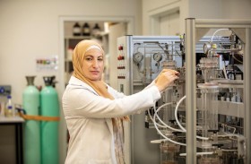 حصول أول طالبة على الدكتوراة المزدوجة في جامعة الإمارات