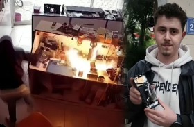 انفجر الهاتف داخل ورشة الصيانة