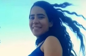 شاحن الهاتف يصعق شابة وجنينها