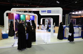 كلية دبي للسياحة تستعرض مبادراتها وبرامجها والفرص التي يقدمها قطاع السياحة في دبي 