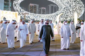 محمد بن راشد يستقبل أعيان البلاد والمستثمرين الأجانب والمهنئين بشهر رمضان المبارك