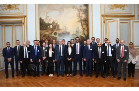 وزير الاقتصاد يدعو أكبر الشركات الفرنسية إلى استكشاف  الفرص الواعدة بقطاعات الاقتصاد الجديد في دولة الإمارات