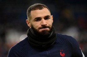 صفعة موجعة لفرنسا بانسحاب بنزيمة المصاب 