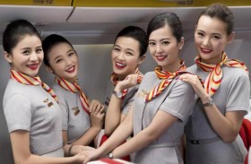 شركة طيران تلزم مضيفاتها بـ وزن مثالي