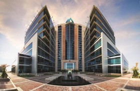 أكثر من 15 ألف شركة تعمل تحت مظلة راكز 