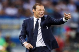 أليغري يؤكد بقاء رونالدو في يوفنتوس 