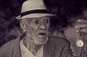 إطالة عمر البشر قد يدمر كوكب الأرض