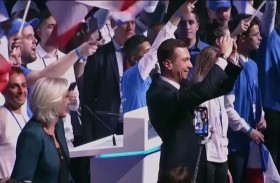 اليمين المتطرف يتصدر استطلاعات الرأي في فرنسا