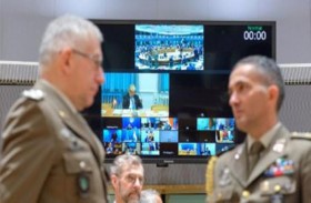 صحافي يخترق مؤتمرا سريا لوزراء دفاع الاتحاد الأوروبي