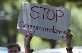 بين تكساس وكاليفورنيا.. ترامب يؤجج  «حرب» إعادة تقسيم الدوائر الانتخابية