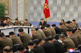 زعيم كوريا الشمالية يترأس اجتماعا لتعزيز قدرات الجيش