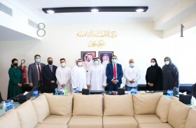 وفد تنفيذي أم القيوين يطلع على ممارسات وتجارب إحصاء عجمان