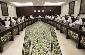 المجلس البلدي لمدينة الشارقة يطّلع على تقرير أعمال للجان للفصل السنوي التاسع عشر