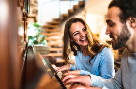 الموسيقى تعيد رسم خرائط الدماغ وتقلل الإحساس بالألم