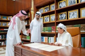 حميد بن راشد النعيمي يعتمد وثيقة مبادئ عجمان