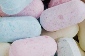 اكتشاف 65 قطعة حلوى قاتلة في نيوزيلندا